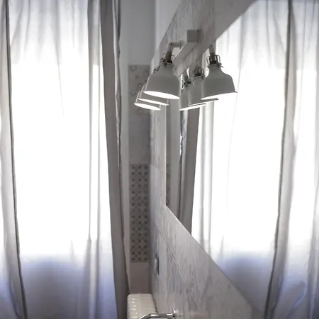Dimi House