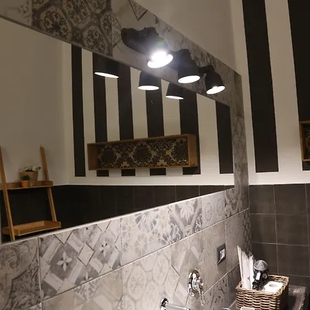 Dimi House Bed and Breakfast