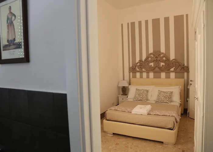 Dimi House Bed & Breakfast 4*