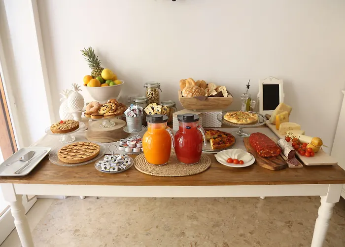 Dimi House Bed & Breakfast 4*