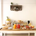 Bed & Breakfast Dimi House 4*