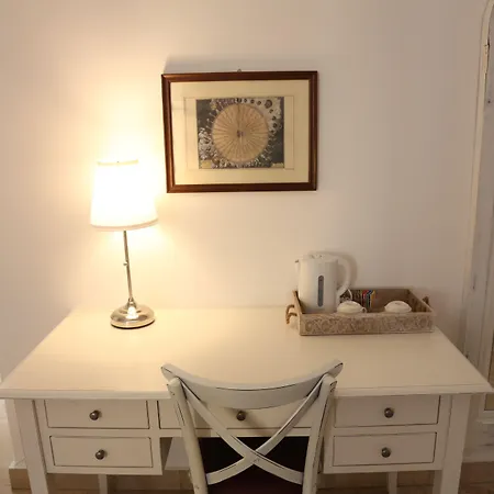 Dimi House ليتشي