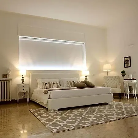 Dimi House