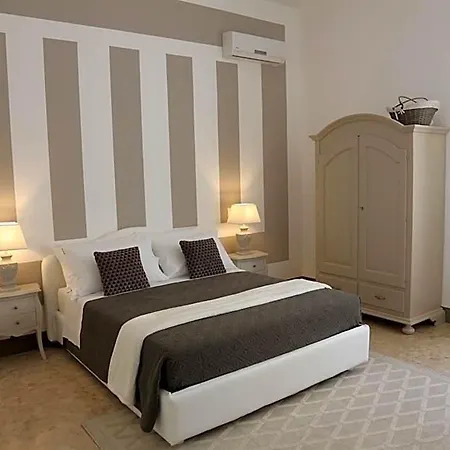 Bed and breakfast Dimi House 4*