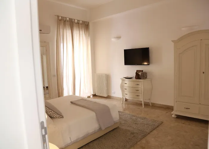 Alojamento de Acomodação e Pequeno-almoço Dimi House Lecce