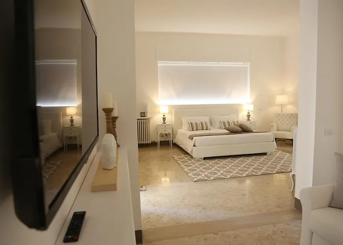 Dimi House Alojamento de Acomodação e Pequeno-almoço Lecce